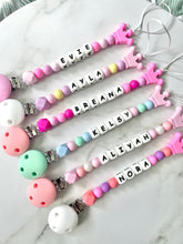 Personalised dummy chain, dummy clip, dummy holder, pink crown.