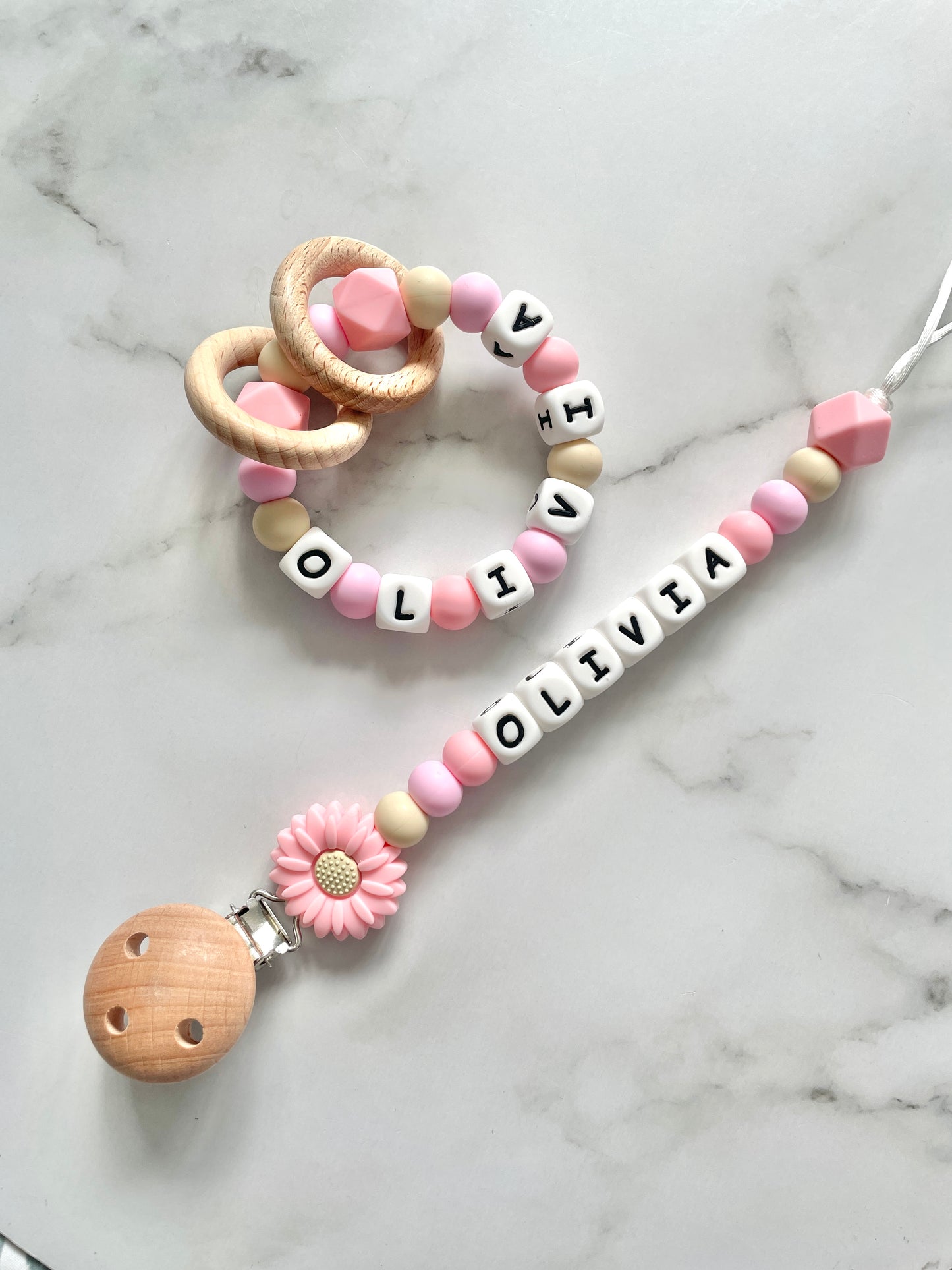 Personalised Dummy Chain - Pink Daisy