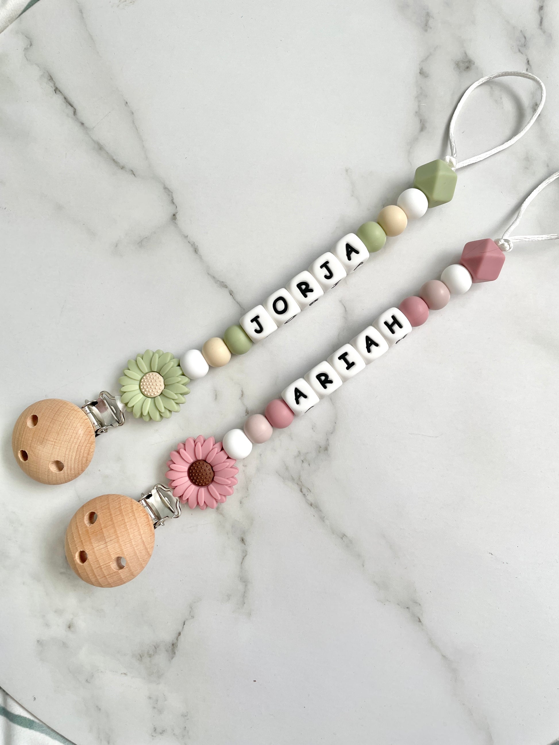 Personalised dummy chain, dummy clip, dummy holder, sage and blush daisy.