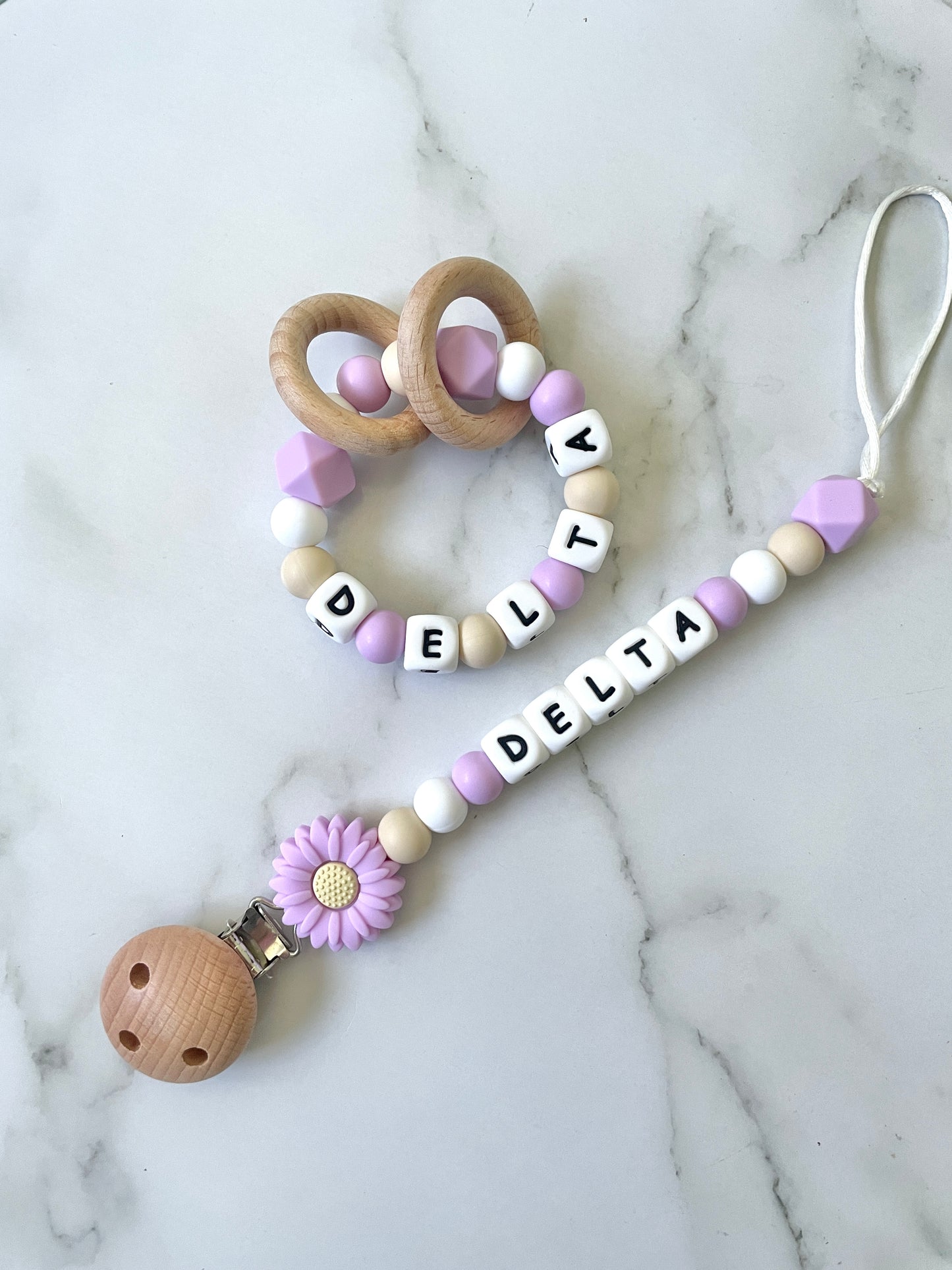 Personalised Dummy Chain - Purple Daisy