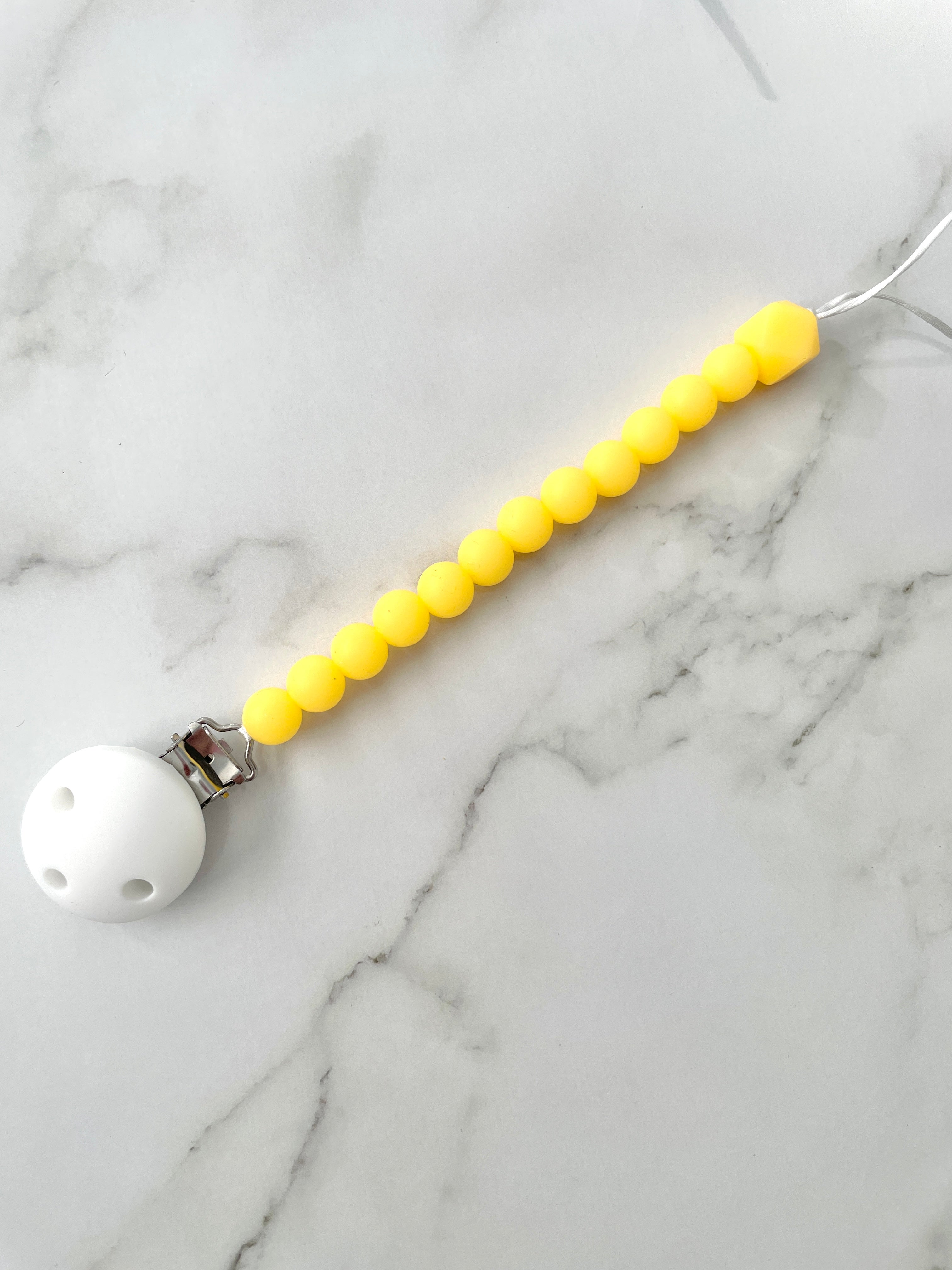 Glow in the dark dummy chain - sun yellow.