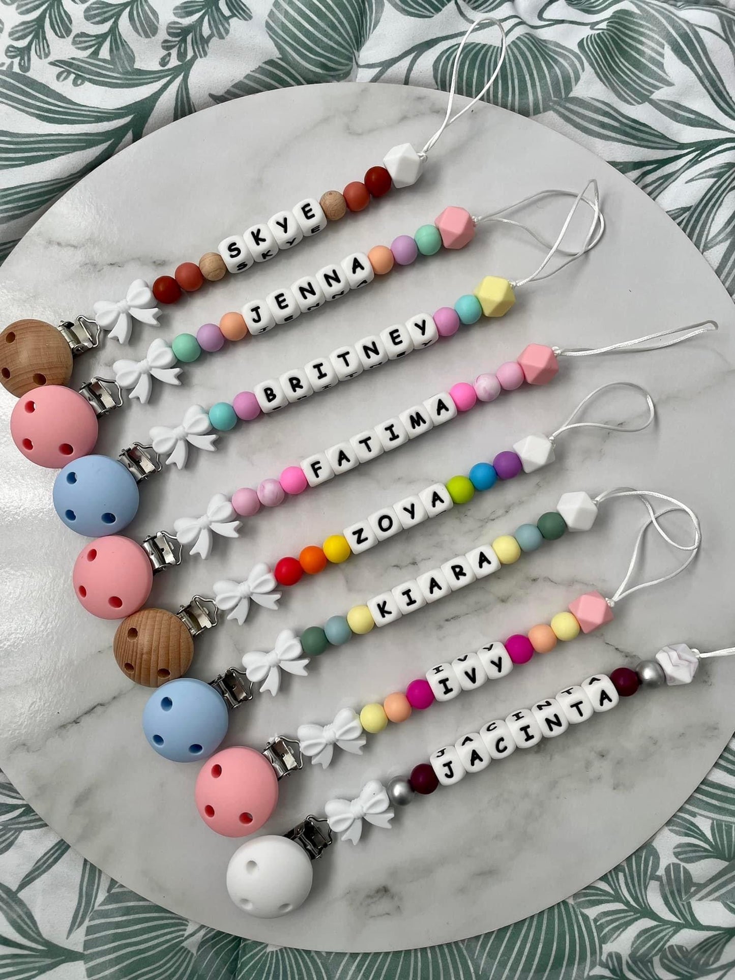 Personalised dummy chain, dummy clip, dummy holder, white bow, collection view